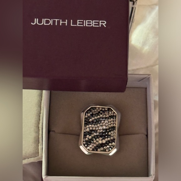 Judith Leiber Papa Print Zebra Pave Ring, 6, NWT Full Inclusion, Box & Packaging - Picture 2 of 10
